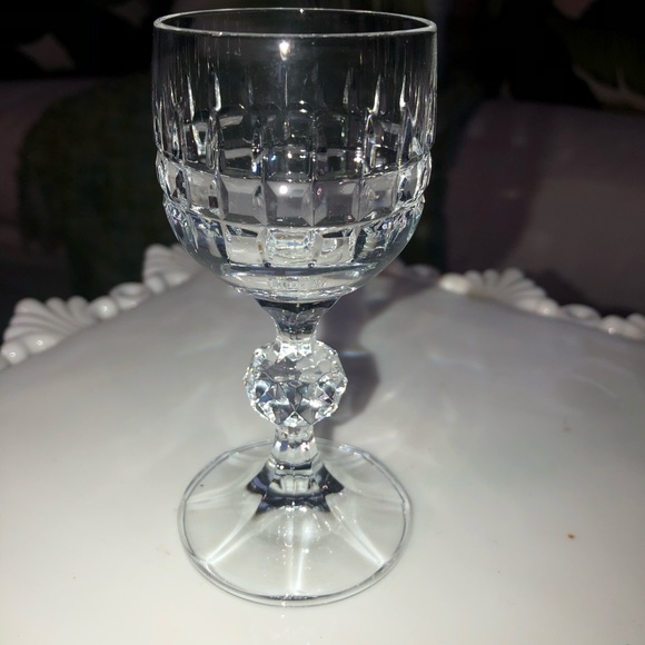 Gorgeous Estate Bavarian Crystal Cordial Stemware - Picture 4 of 6